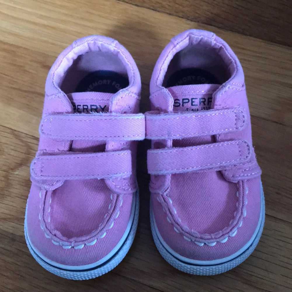 Sperry boat shoes